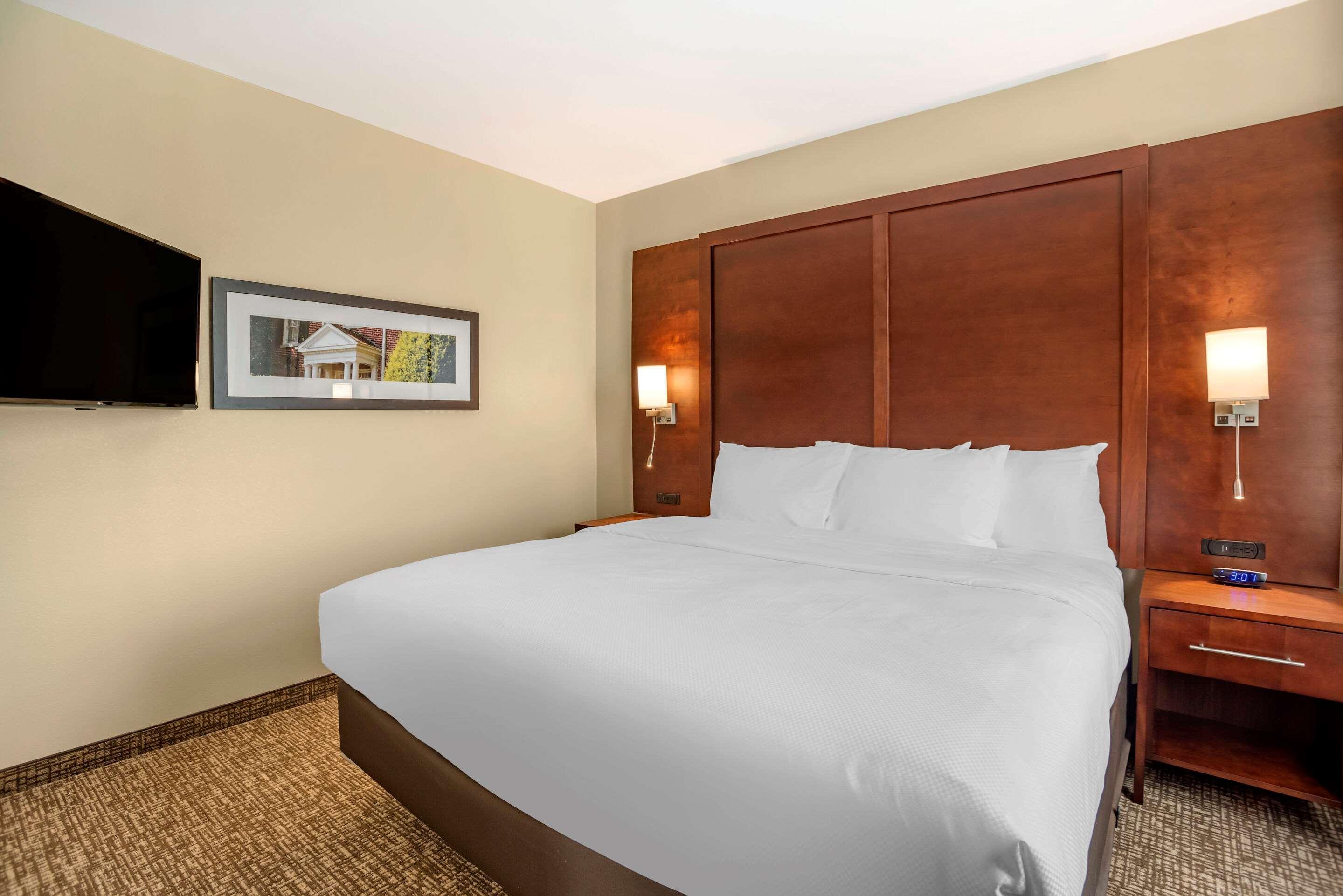 Comfort Inn & Suites ウィンチェスター エクステリア 写真