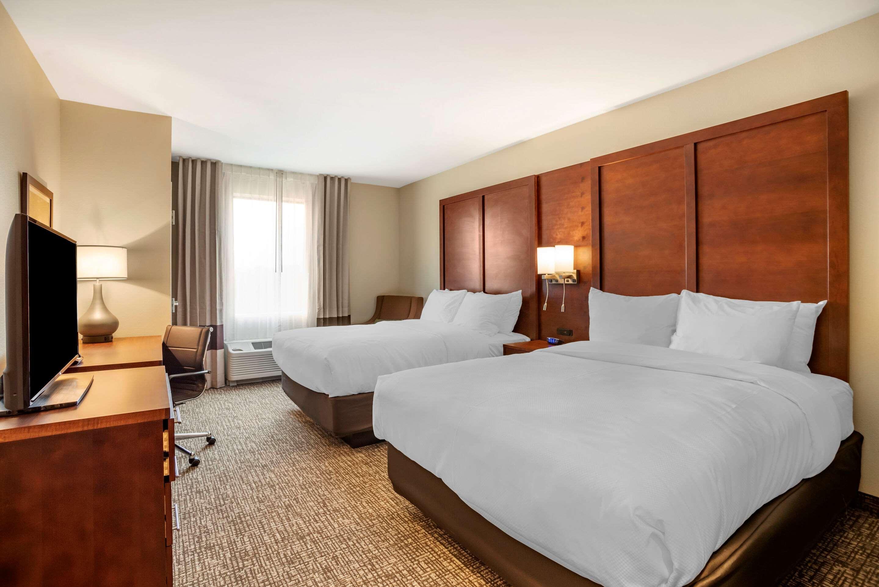 Comfort Inn & Suites ウィンチェスター エクステリア 写真